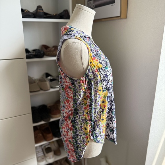 Anthropologie Maeve Colorful Whimsical Pintucked Sleeveless Blouse Size Small - Picture 7 of 11